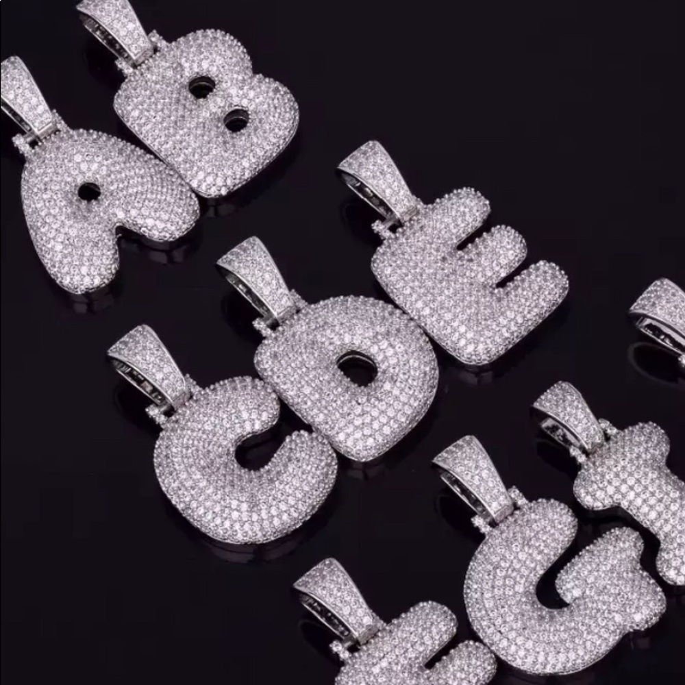 Bubble initial Letter C